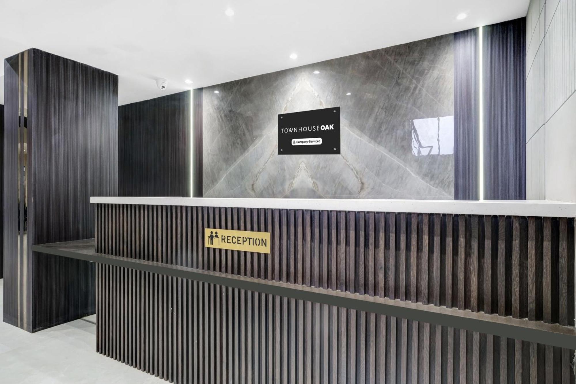 Super Townhouse Oak Sarusajai Stadium Dispur Exterior foto